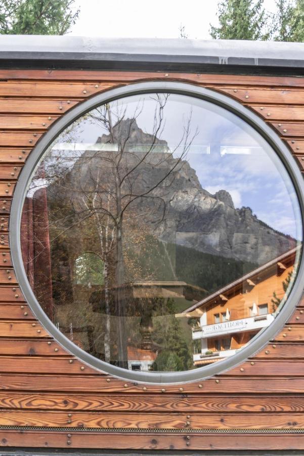 Typically Swiss Hotel Ermitage Kandersteg Exterior foto