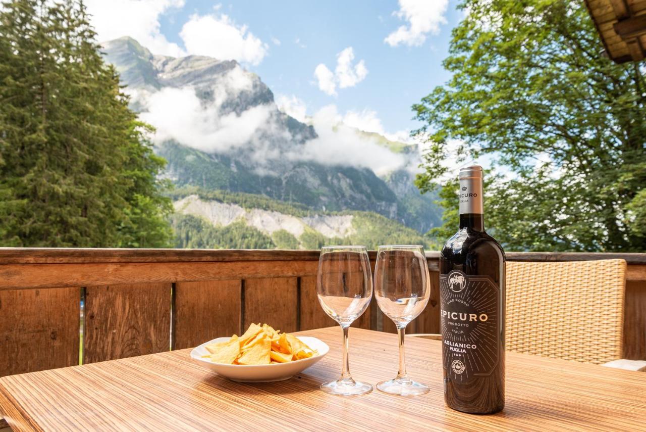 Typically Swiss Hotel Ermitage Kandersteg Exterior foto